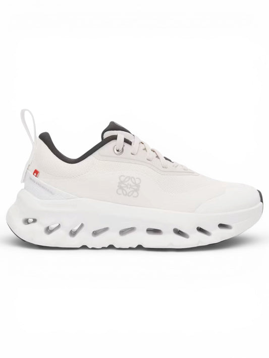 On Running Cloudtilt 2 LOEWE Sand White