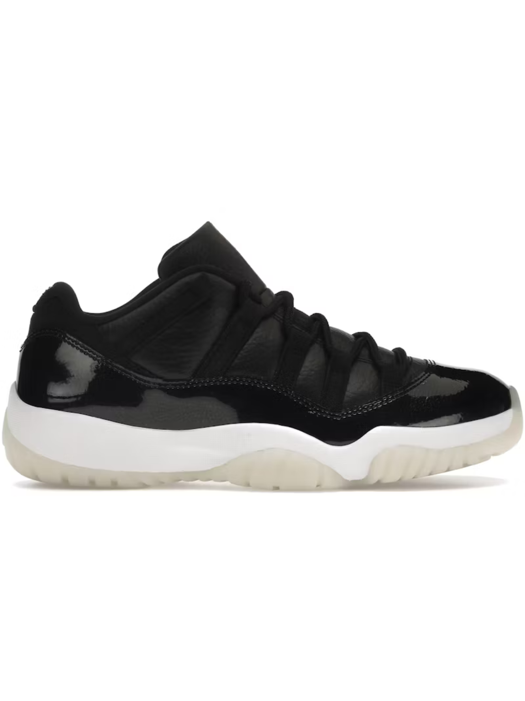 Jordan 11 Retro Low Bred