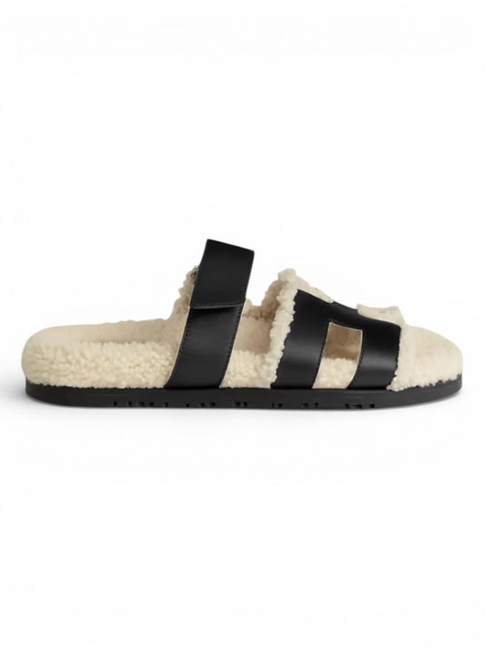 Hermes Chypre Sandal Black