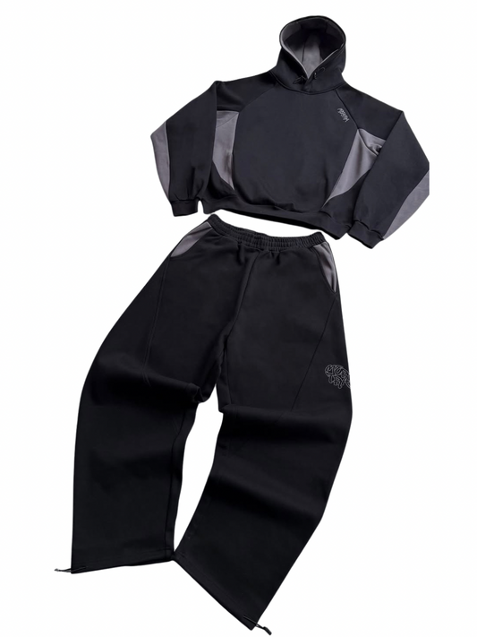 Mertra Tracksuit Black